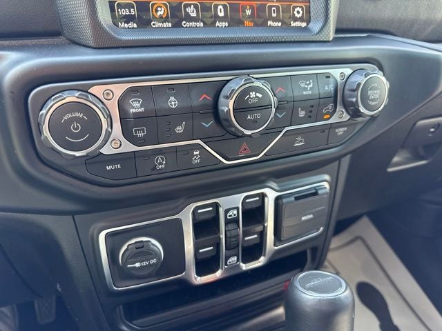 2022 Jeep Gladiator Overland