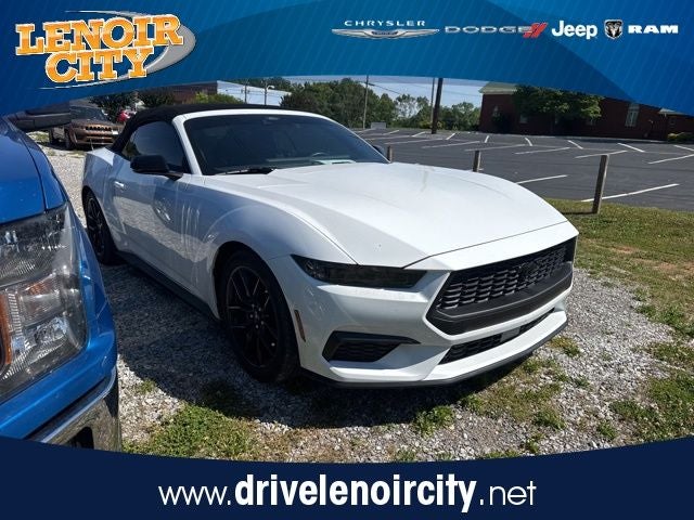 2025 Ford Mustang EcoBoost