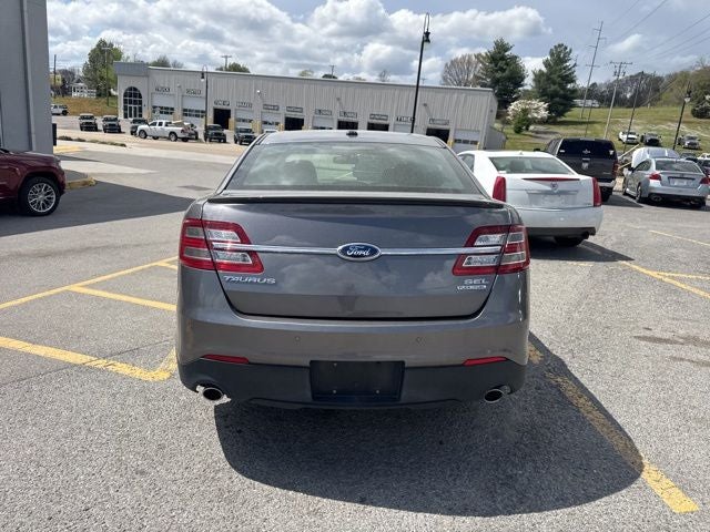 2013 Ford Taurus SEL