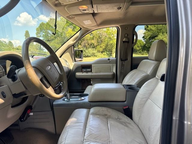 2004 Ford F-150 XLT