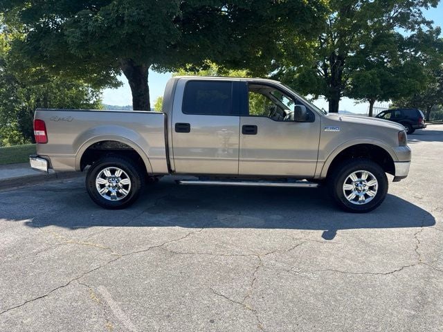 2004 Ford F-150 XLT