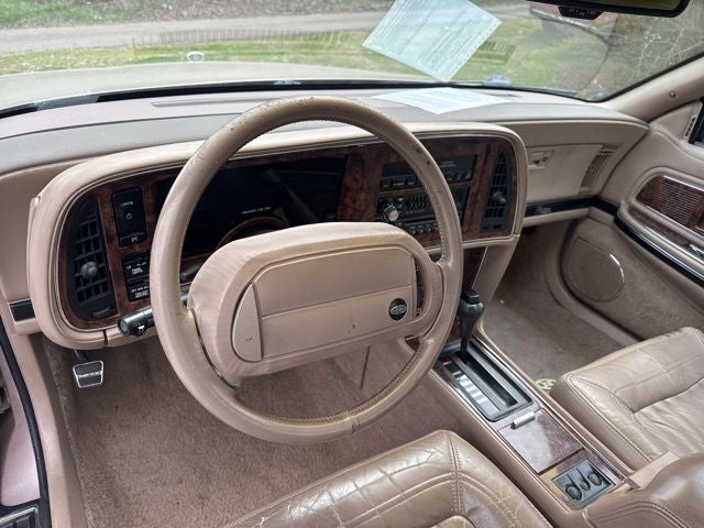 1991 Buick Riviera Base