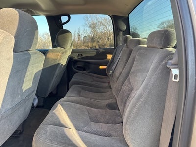 2003 Chevrolet Silverado 1500HD LS