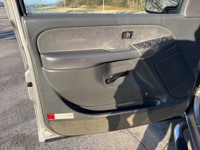 2003 Chevrolet Silverado 1500HD LS