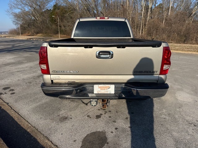 2003 Chevrolet Silverado 1500HD LS