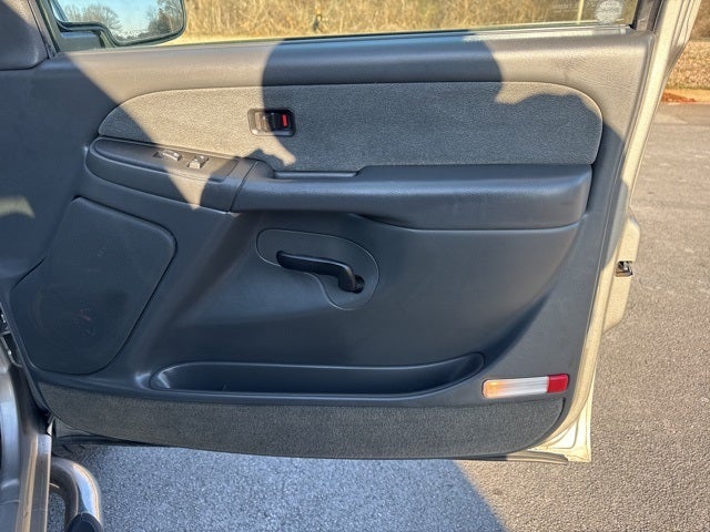 2003 Chevrolet Silverado 1500HD LS