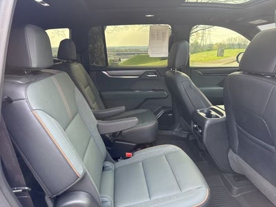 2024 GMC Acadia AT4