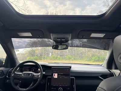2024 GMC Acadia AT4