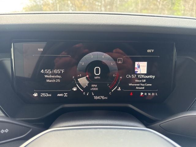 2024 GMC Acadia AT4
