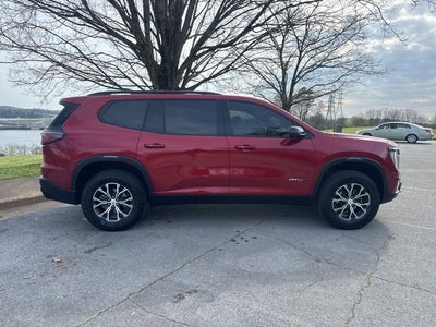 2024 GMC Acadia AT4