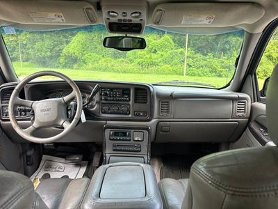 2002 GMC Yukon XL Denali