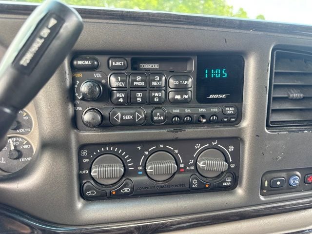 2002 GMC Yukon XL Denali