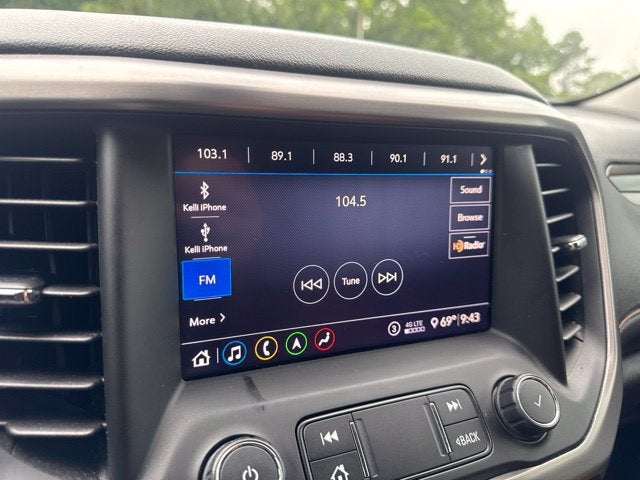 2020 GMC Acadia AT4