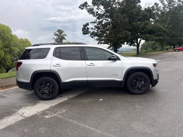 2020 GMC Acadia AT4