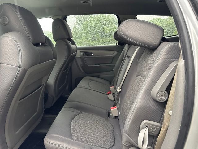 2016 Chevrolet Traverse LS