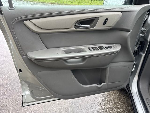 2016 Chevrolet Traverse LS