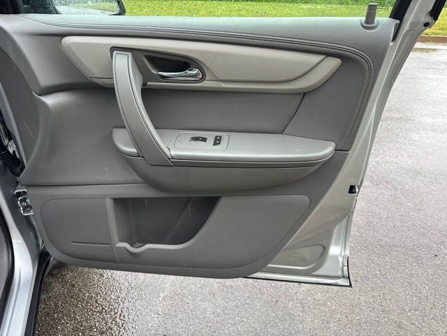 2016 Chevrolet Traverse LS