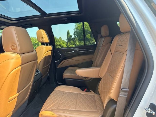 2022 Cadillac Escalade Sport