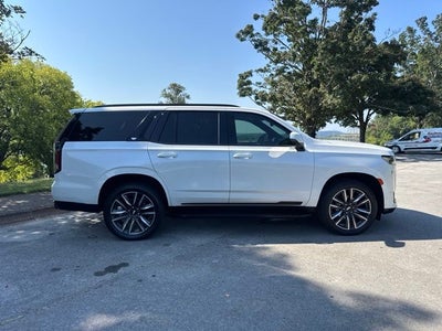 2022 Cadillac Escalade Sport