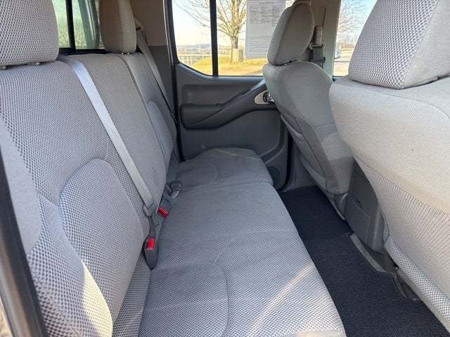 2017 Nissan Frontier SV