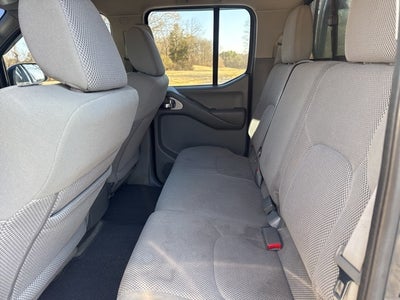 2017 Nissan Frontier SV