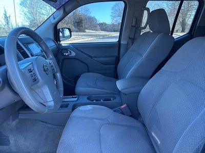 2017 Nissan Frontier SV