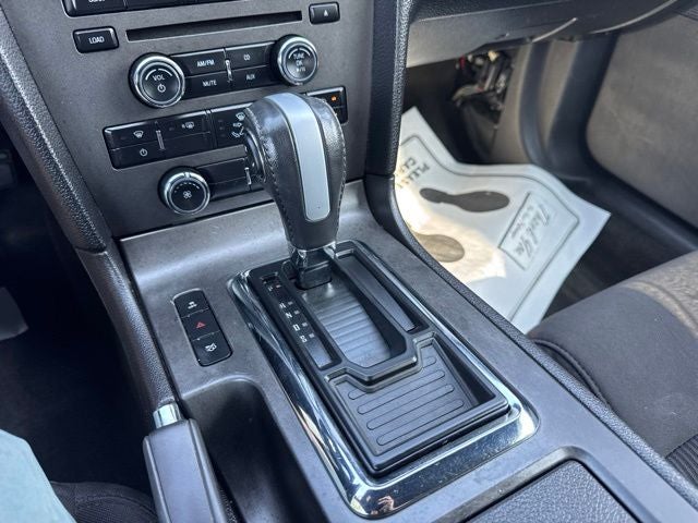 2014 Ford Mustang V6