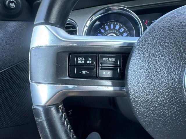 2014 Ford Mustang V6