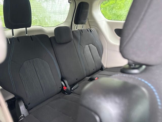 2021 Chrysler Pacifica Touring