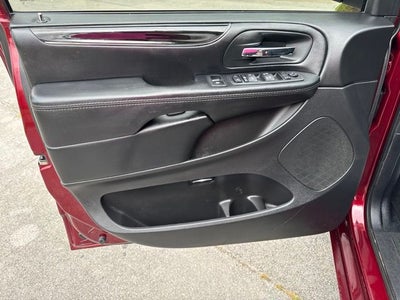 2020 Dodge Grand Caravan SE Plus