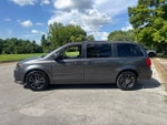 2016 Dodge Grand Caravan R/T
