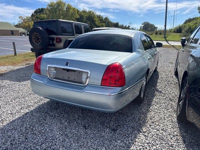 2008 Lincoln Town Car Signature Limited