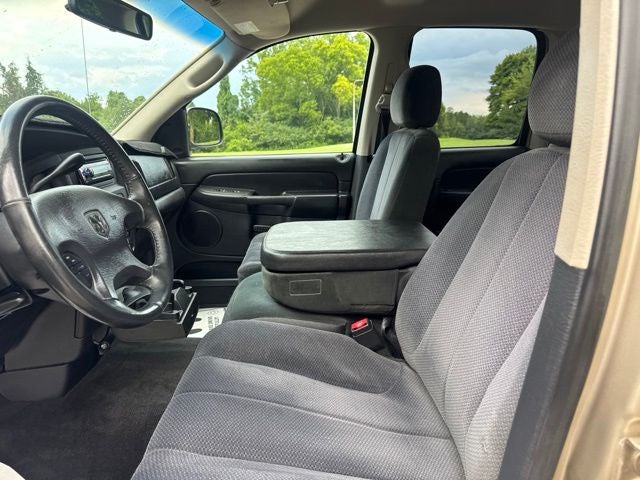 2002 RAM 1500 SLT 140 WB