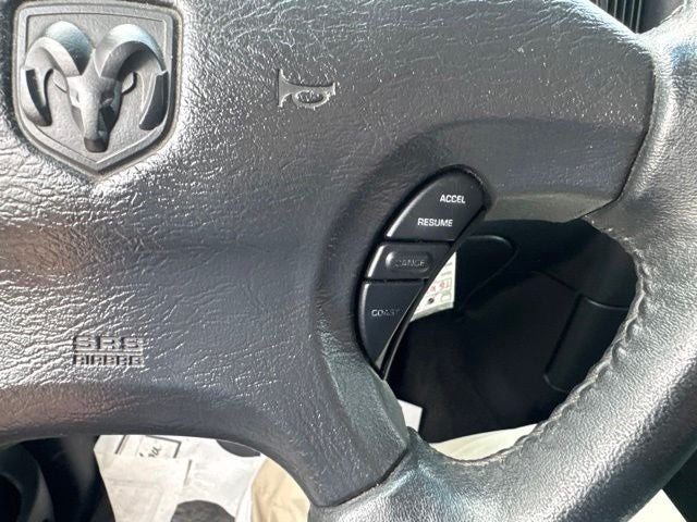 2002 RAM 1500 SLT 140 WB