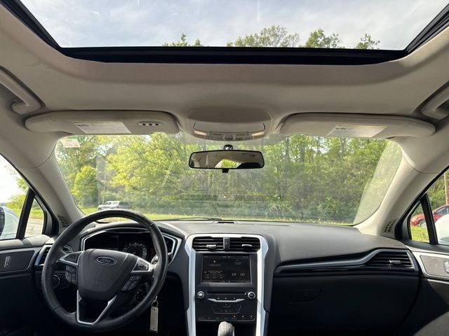 2015 Ford Fusion SE