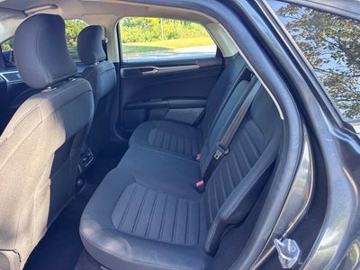 2019 Ford Fusion SE