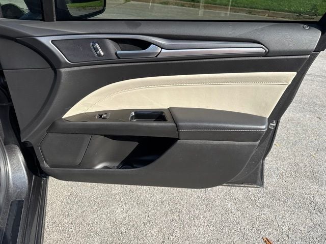 2016 Ford Fusion Titanium