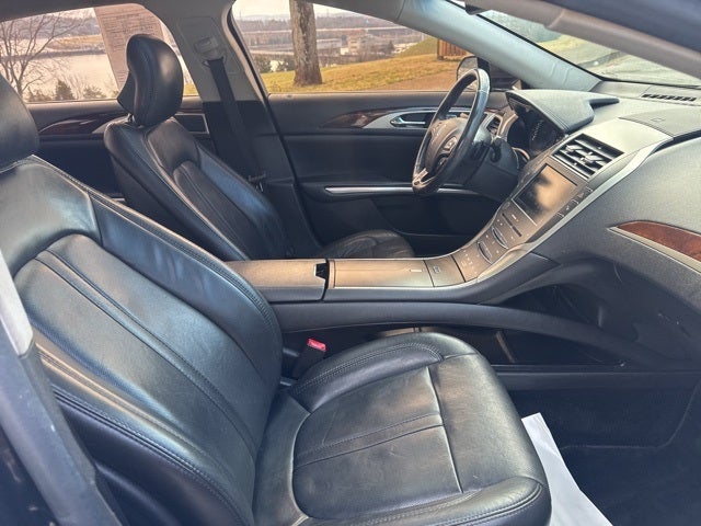 2014 Lincoln MKZ Base