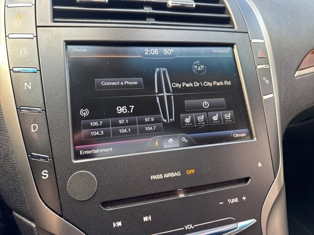 2014 Lincoln MKZ Base