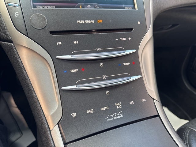 2014 Lincoln MKZ Base