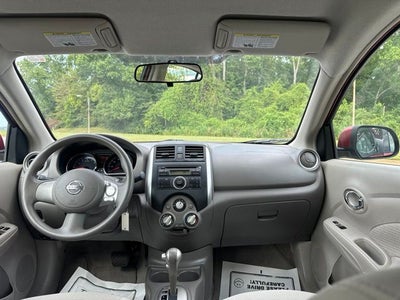 2014 Nissan Versa 1.6 SV