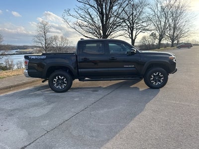 2023 Toyota Tacoma TRD Off-Road V6
