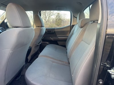 2017 Toyota Tacoma SR V6