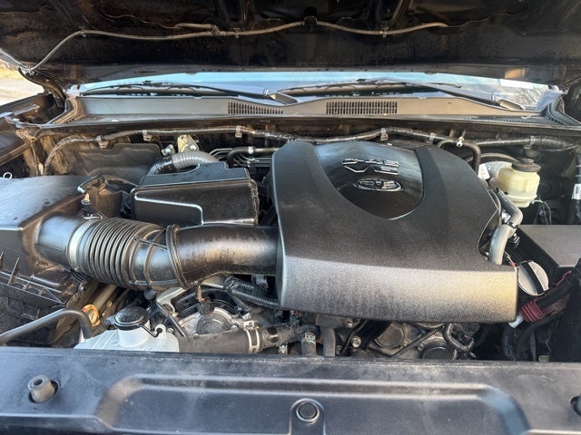 2017 Toyota Tacoma SR V6