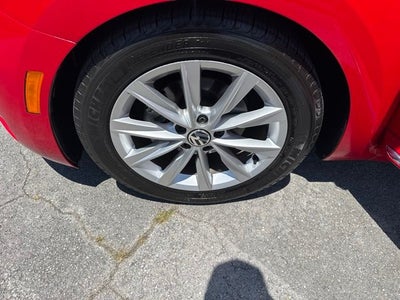 2017 Volkswagen Beetle 1.8T SE