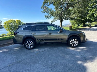 2024 Subaru Outback Premium