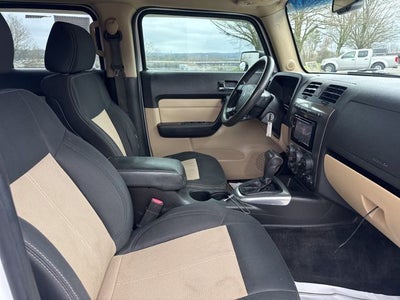 2007 Hummer H3 Base