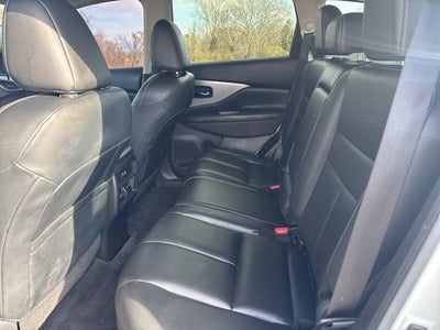 2022 Nissan Murano SV