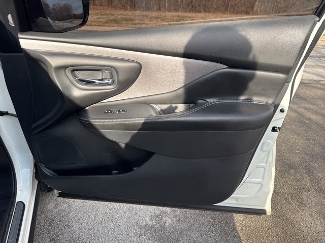 2022 Nissan Murano SV