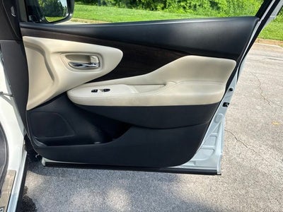 2023 Nissan Murano Platinum